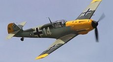 Messerschmitt_Bf_109E_at_Thunder_Over_Michigan.jpg